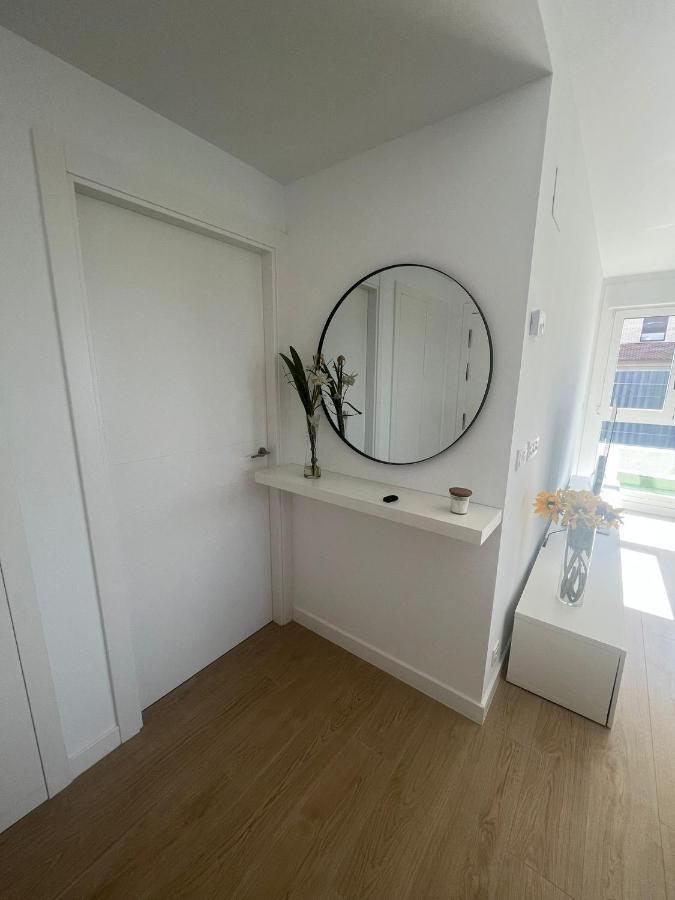 Moderno Bajo Con Jardin Apartment Zizur Mayor Luaran gambar